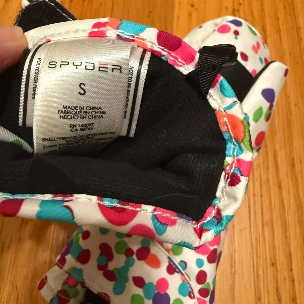 Spyder Girls White Confetti Print Bitsy Cubby Mittens